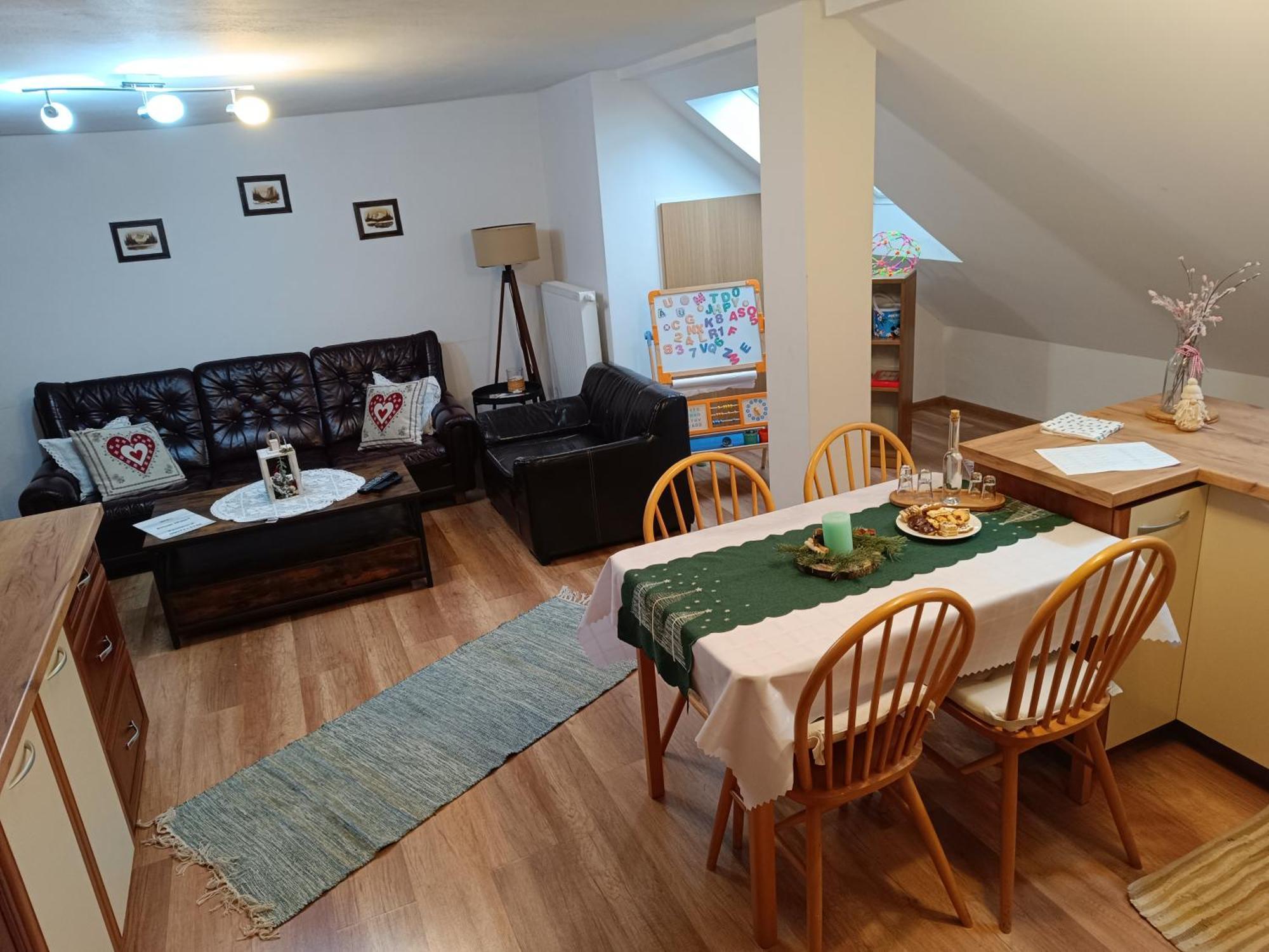Privat Majo Hotel Liptovský Mikuláš Buitenkant foto